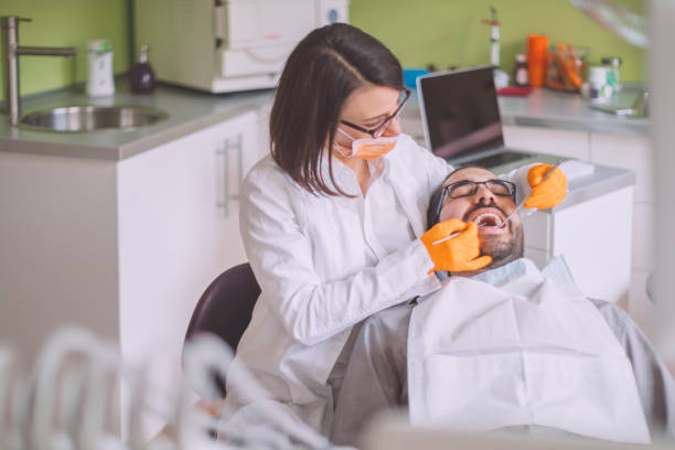 Best Pediatric Emergency Dentist in Oak Trail Shores, TX